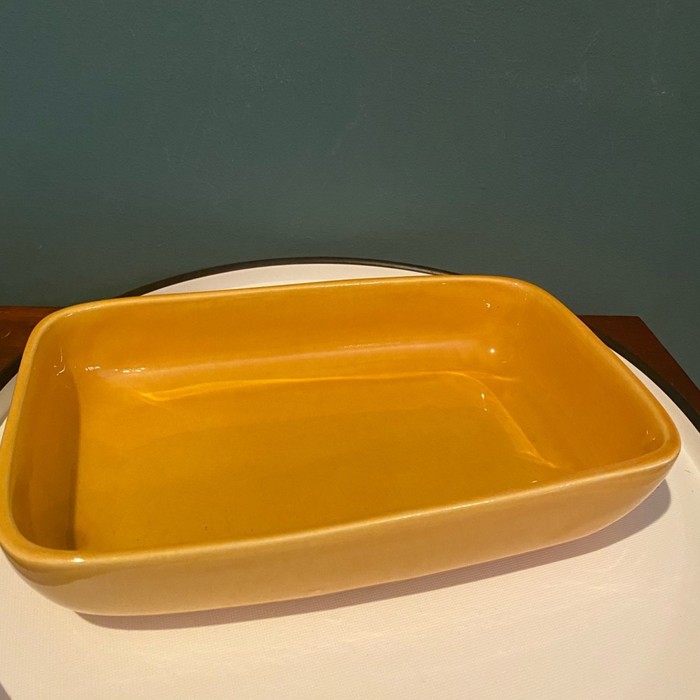 Vintage Shallow Gold HAEGER planter 3514
